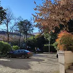 克里斯塔罗酒店 3* 科内利亚诺