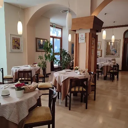 Cristallo Hotel