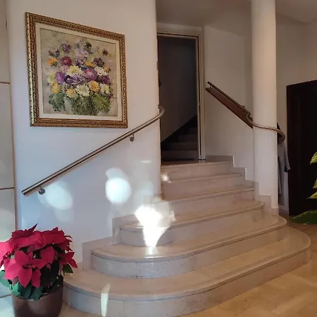 Cristallo Hotel 3*