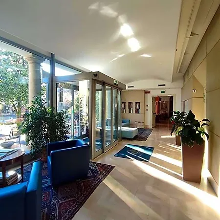 Cristallo Hotel