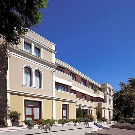 Cristallo Hotel
